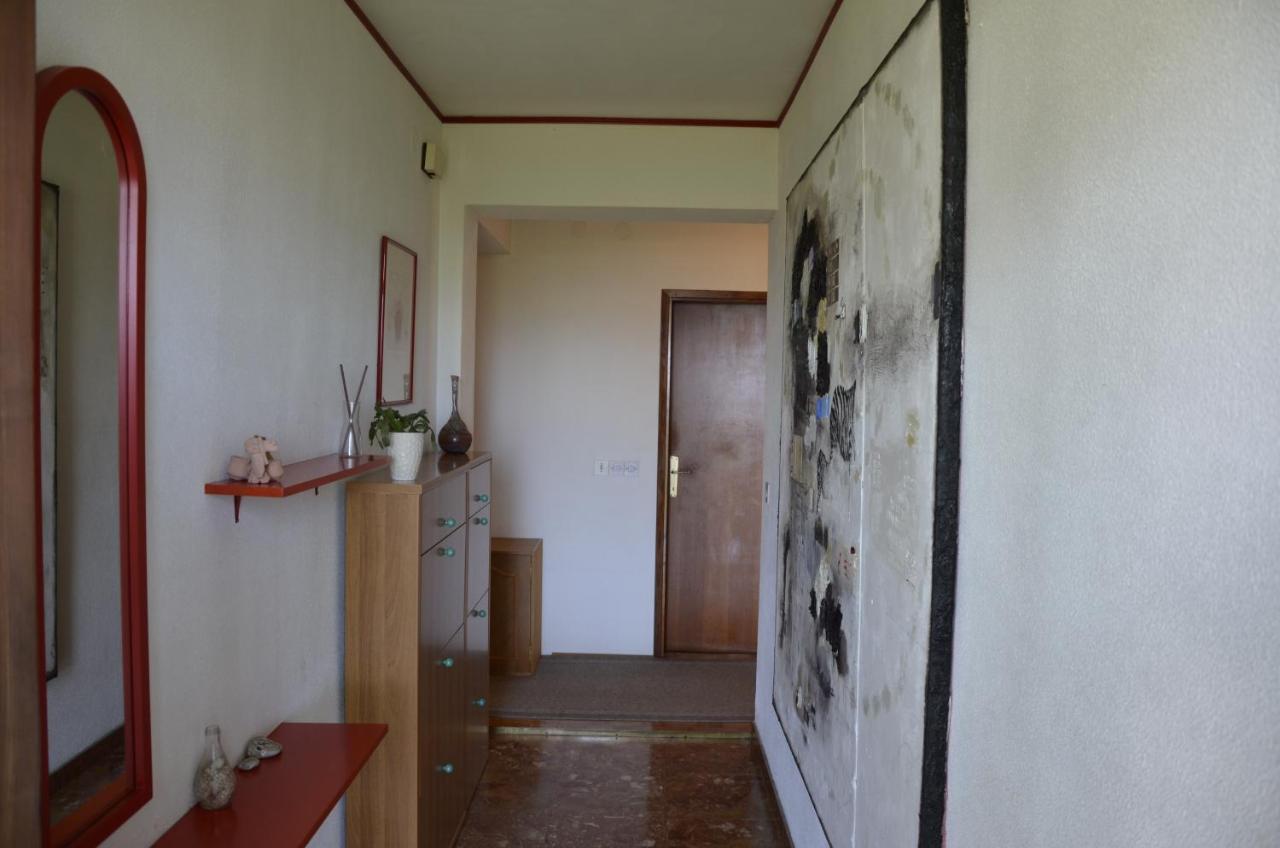 شقة Apartma Ika كوبر المظهر الخارجي الصورة