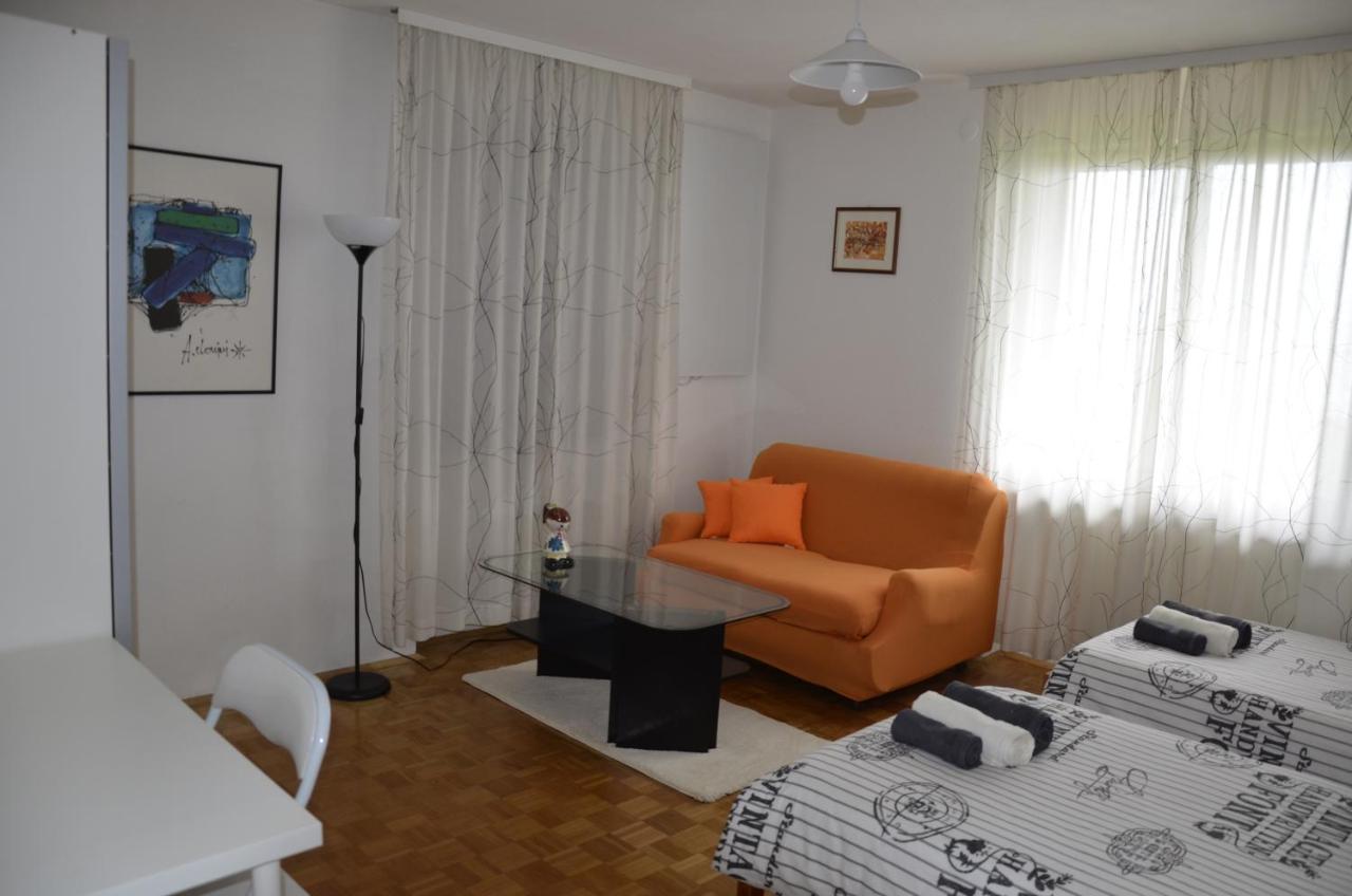 شقة Apartma Ika كوبر المظهر الخارجي الصورة